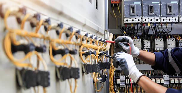 Professional Electrician technician working in Naples, FL
